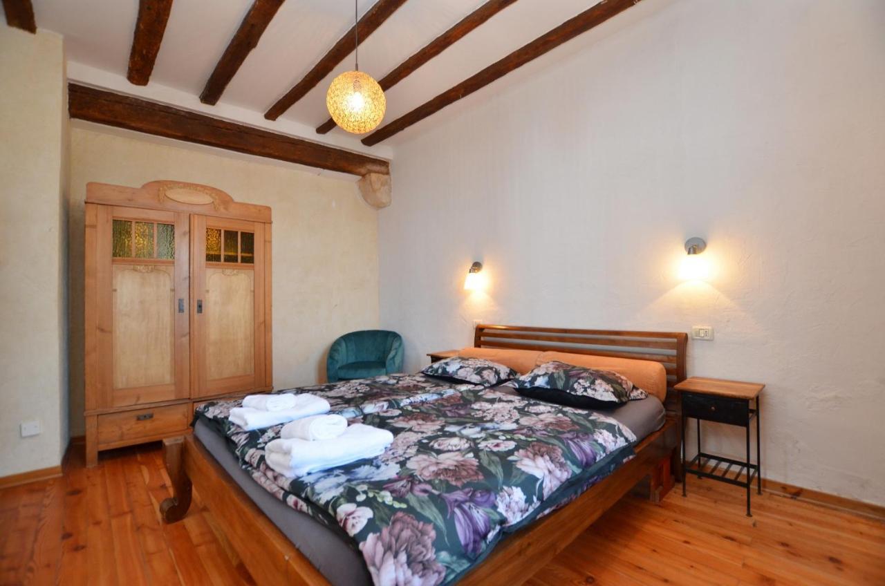 Chesa Konoba Apartament *